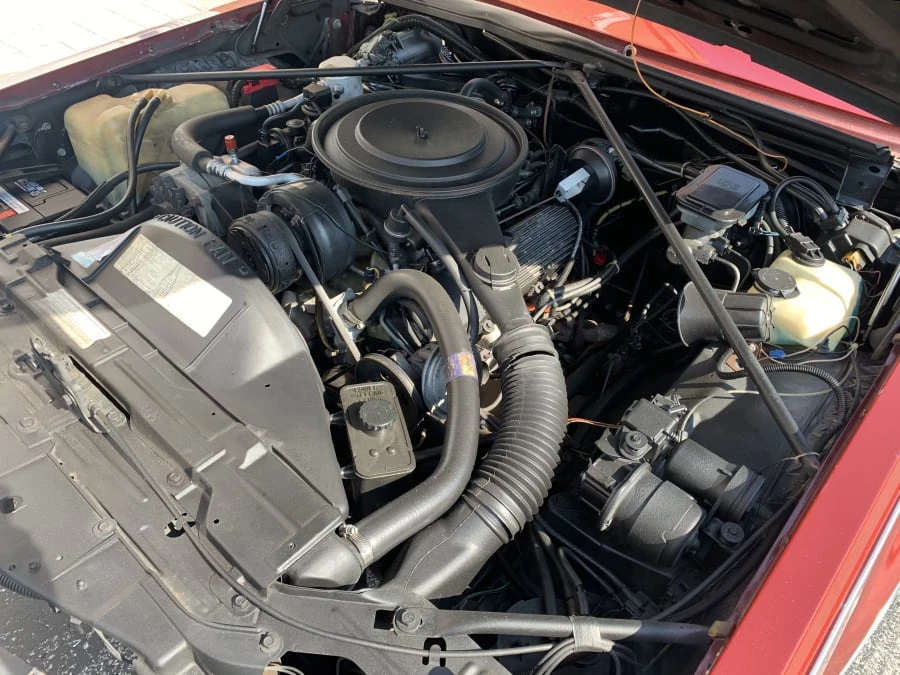 1985 Cadillac Seville - Image 7 of 8
