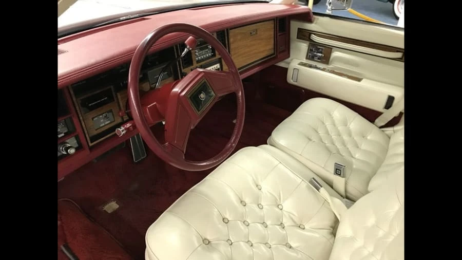1985 Cadillac Seville - Image 4 of 10