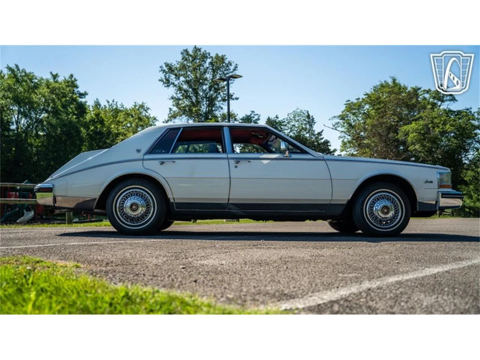 1985 Cadillac Seville - Image 22 of 31