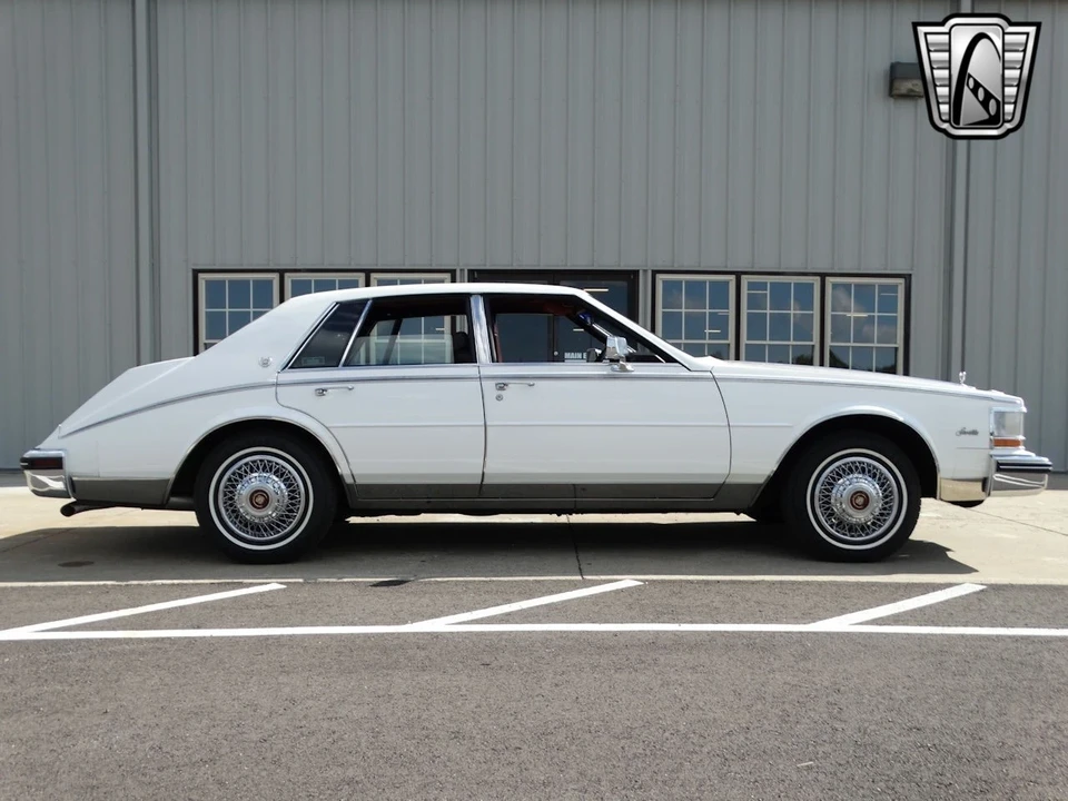 1985 Cadillac Seville - Image 10 of 12