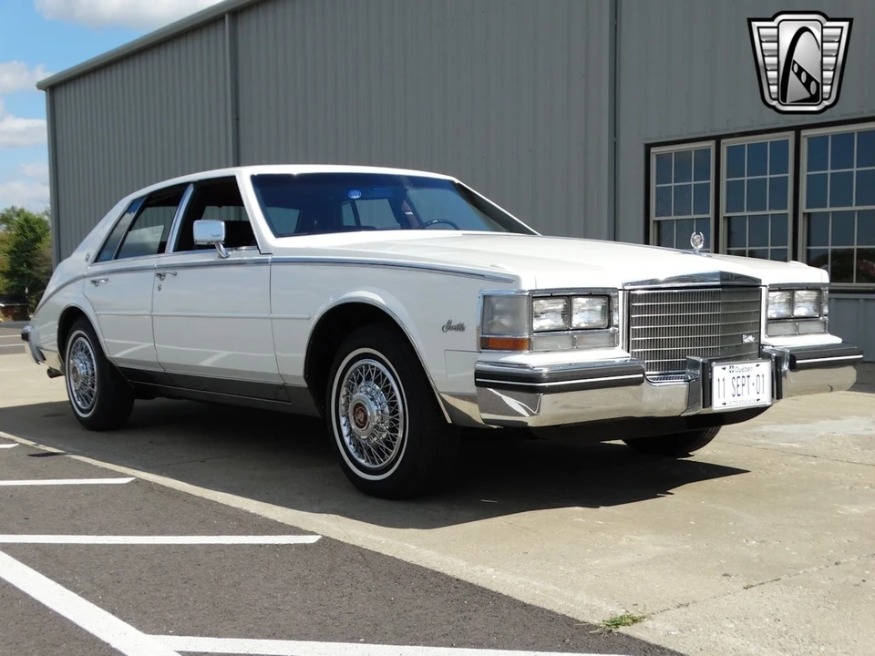 1985 Cadillac Seville - Image 11 of 12