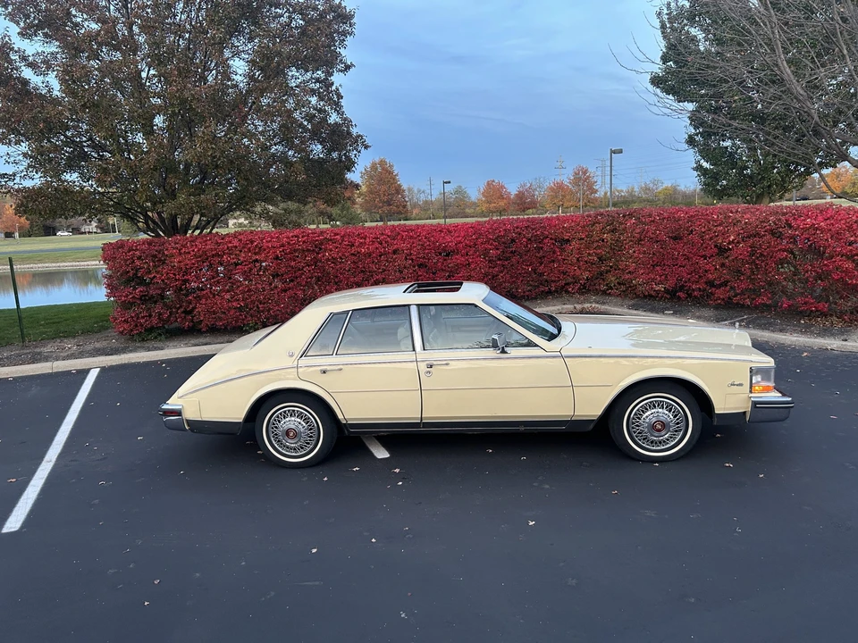 1985 Cadillac Seville - Image 9 of 31