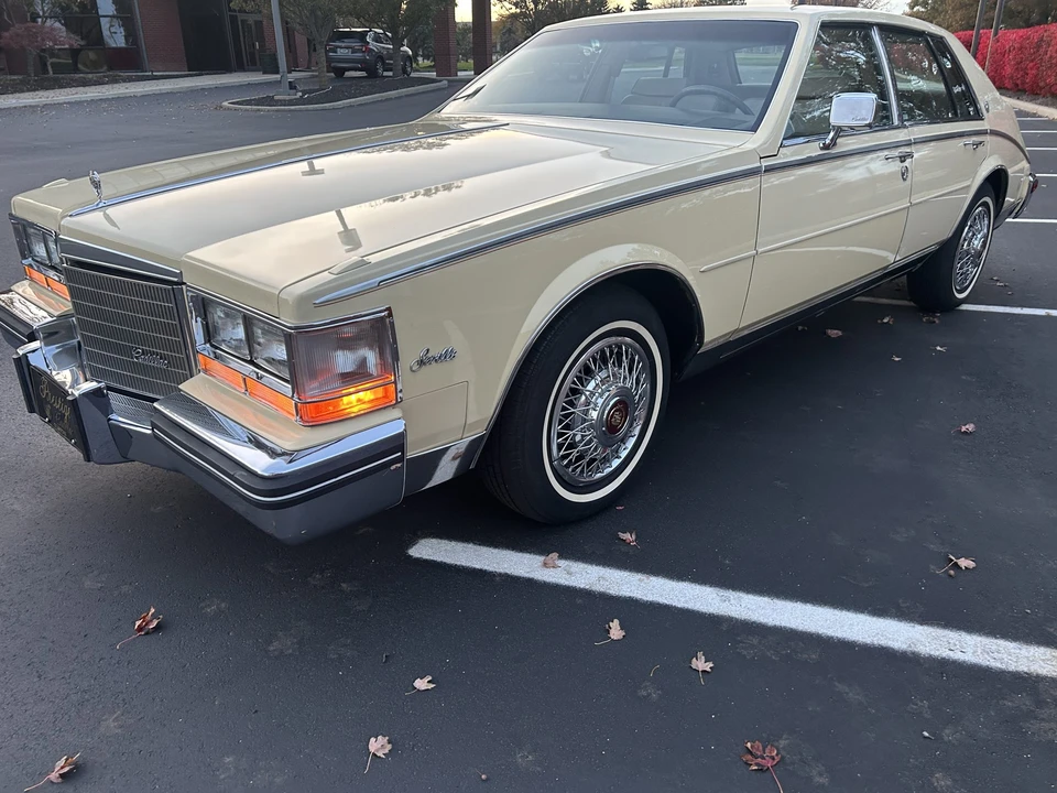 1985 Cadillac Seville - Image 3 of 31
