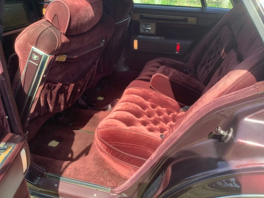 1985 Cadillac Seville - Image 15 of 27
