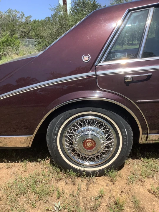 1985 Cadillac Seville - Image 12 of 27