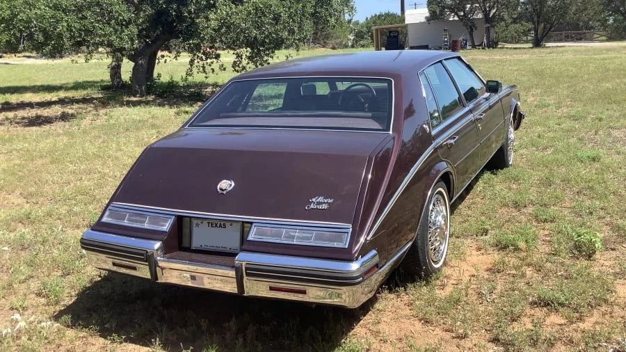 1985 Cadillac Seville - Image 13 of 27