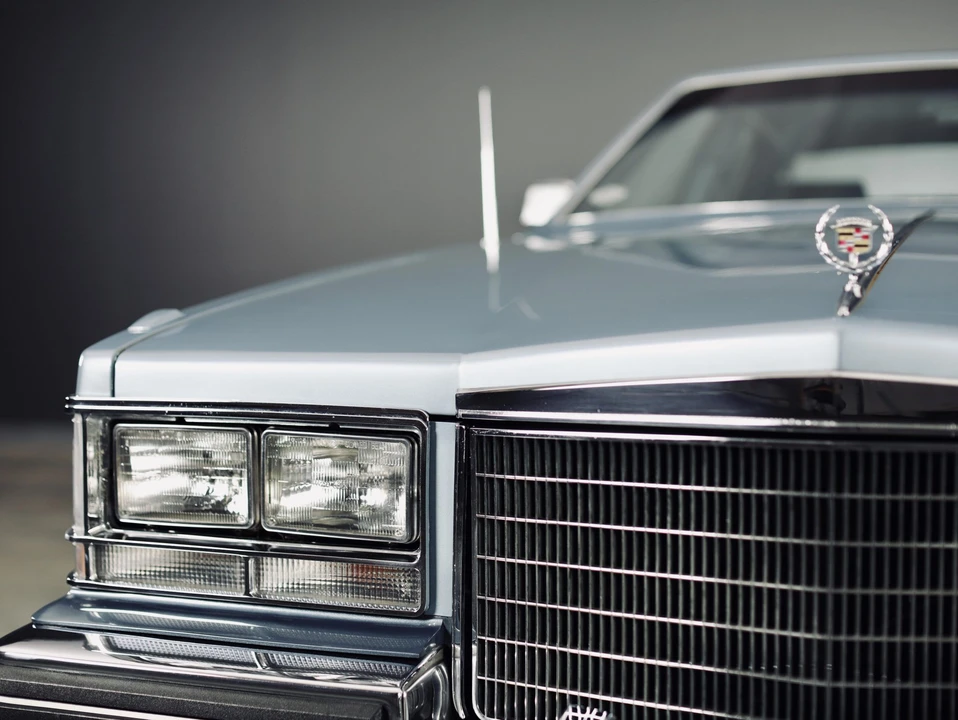 1985 Cadillac Seville - Image 31 of 31