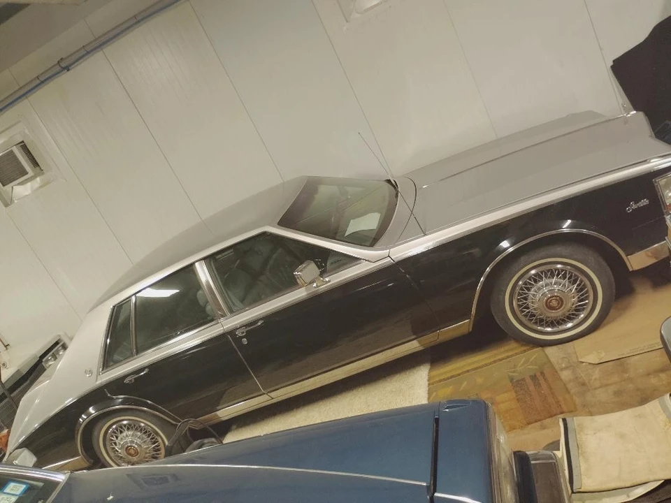 1985 Cadillac Seville - Image 5 of 6