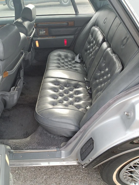 1985 Cadillac Seville - Image 3 of 6