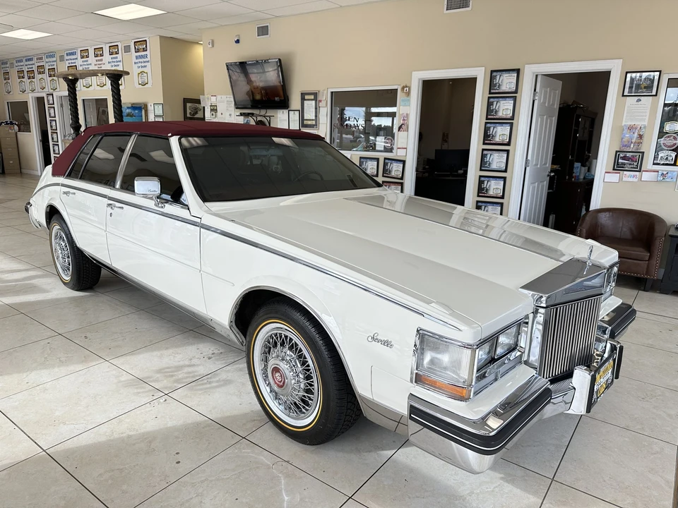 1985 Cadillac Seville - Image 20 of 31