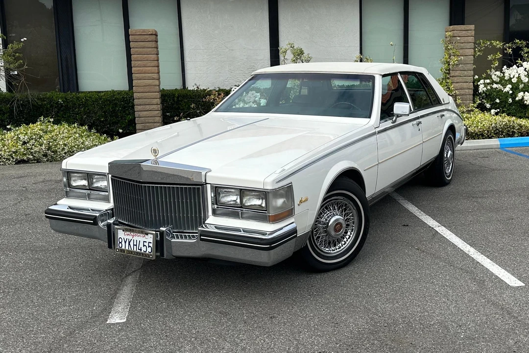 1985 Cadillac Seville - Image 7 of 31