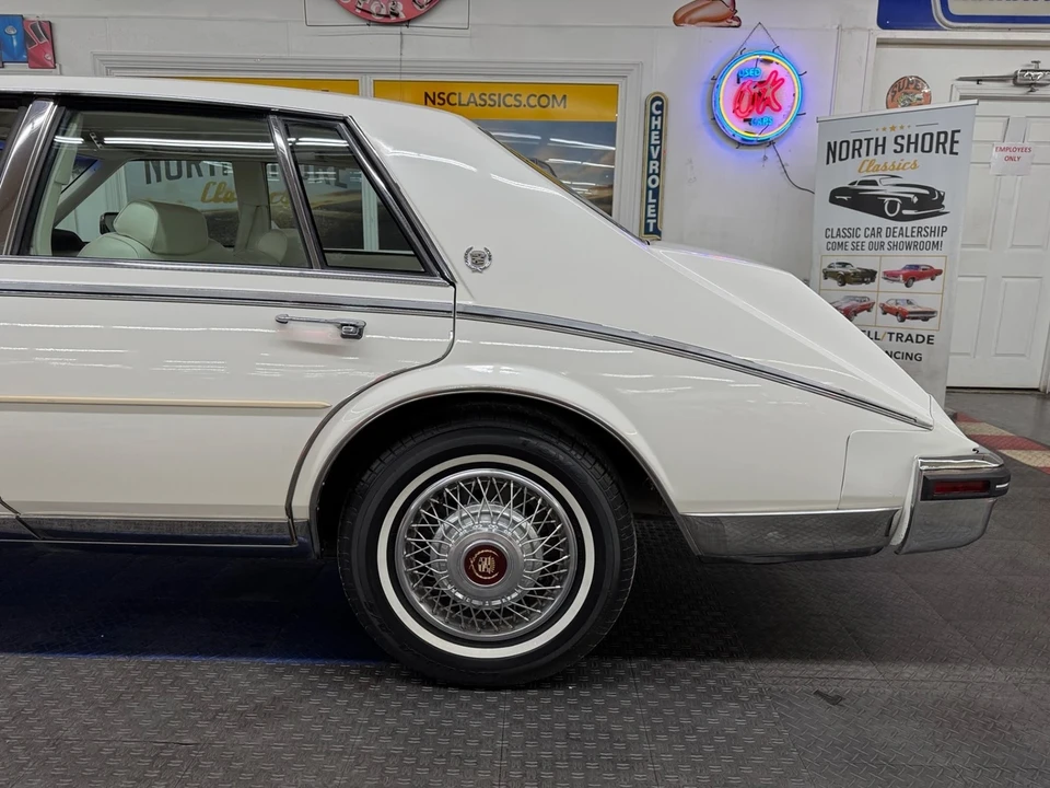 1985 Cadillac Seville - Image 21 of 21