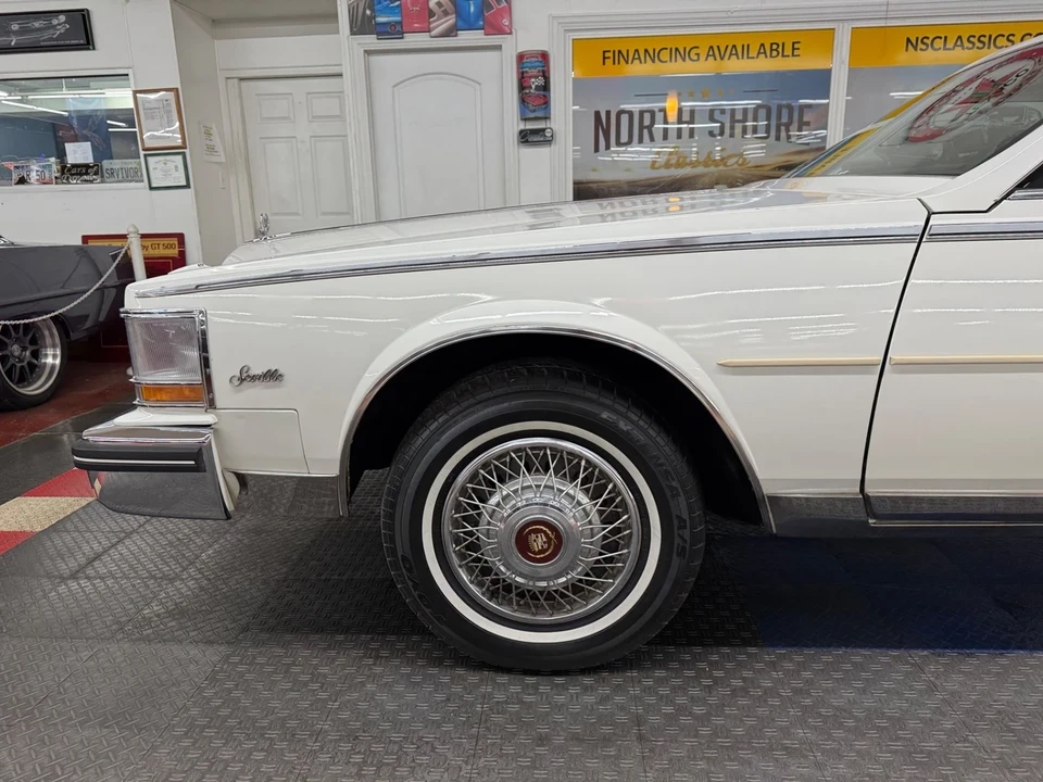 1985 Cadillac Seville - Image 19 of 21