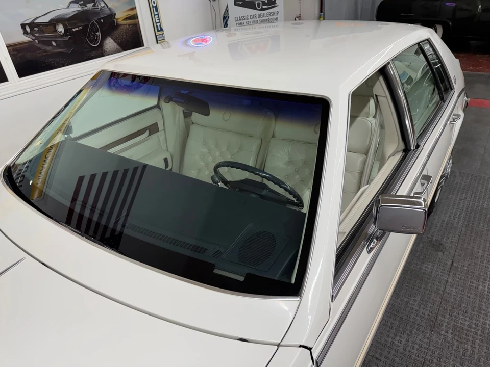 1985 Cadillac Seville - Image 10 of 21
