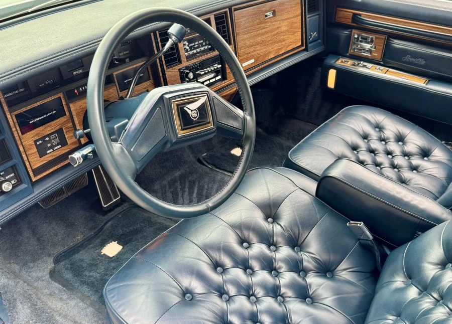 1985 Cadillac Seville - Image 12 of 23
