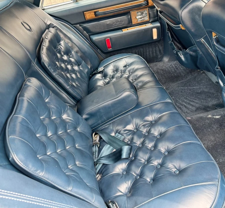 1985 Cadillac Seville - Image 18 of 23