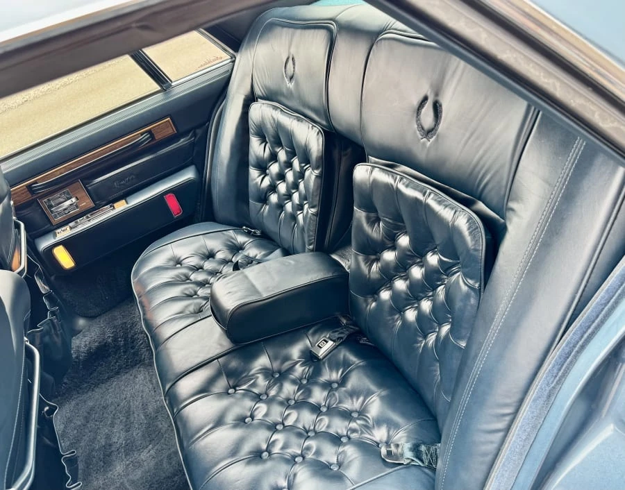 1985 Cadillac Seville - Image 15 of 23