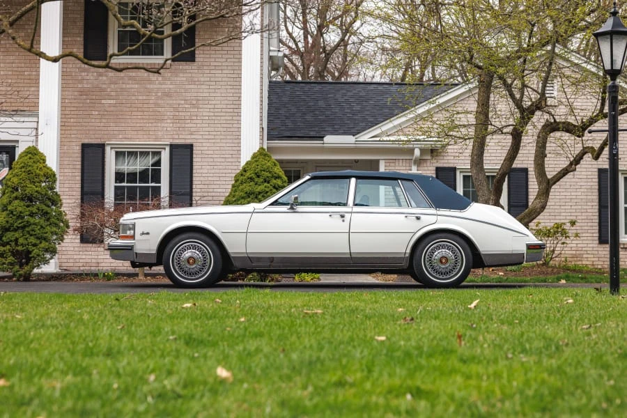 1985 Cadillac Seville - Image 22 of 31