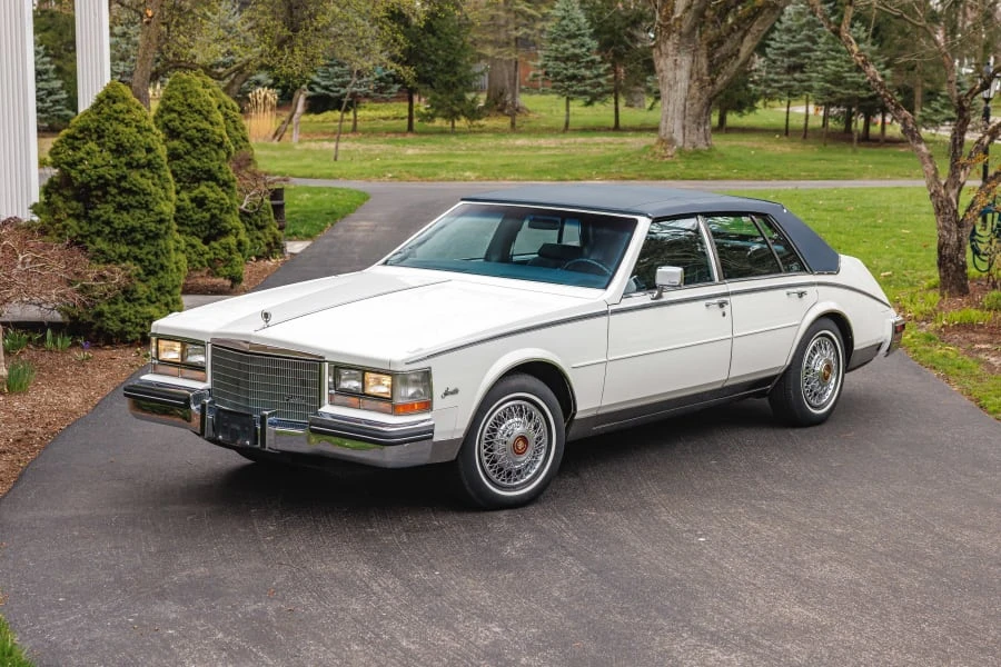 1985 Cadillac Seville - Image 15 of 31