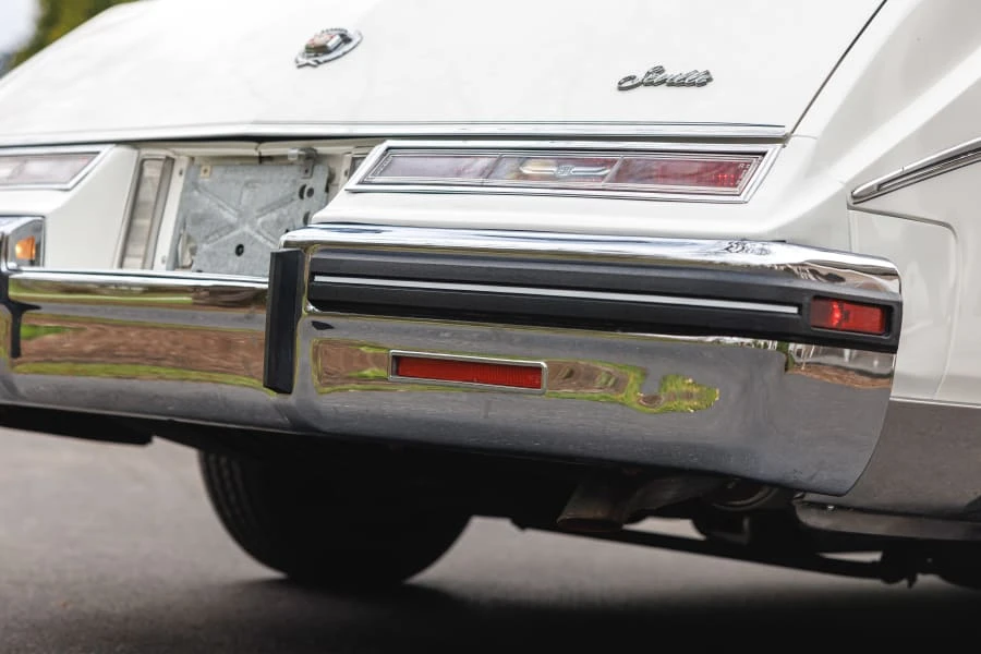 1985 Cadillac Seville - Image 20 of 31