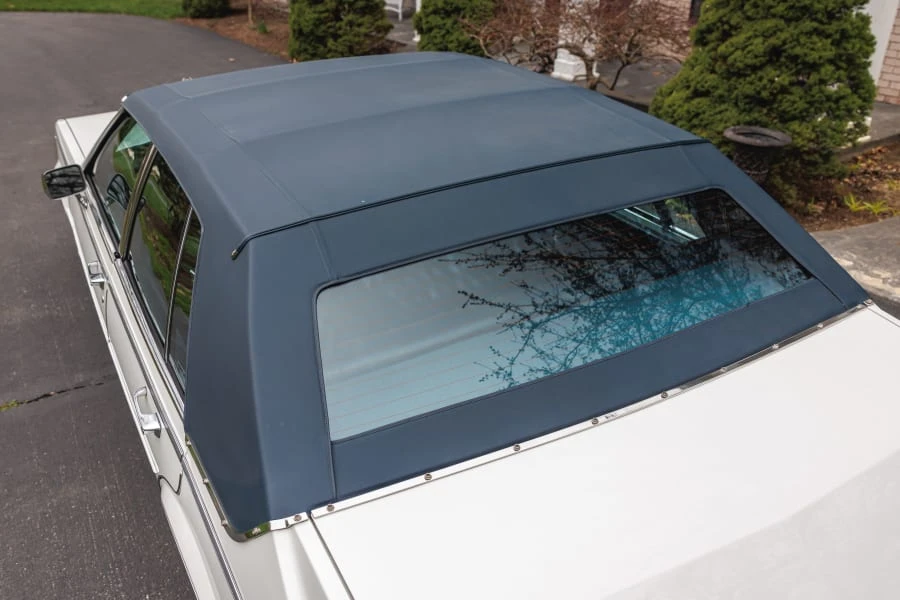 1985 Cadillac Seville - Image 19 of 31