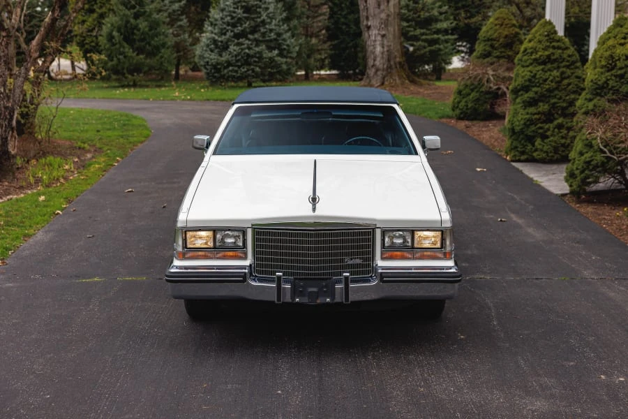 1985 Cadillac Seville - Image 4 of 31