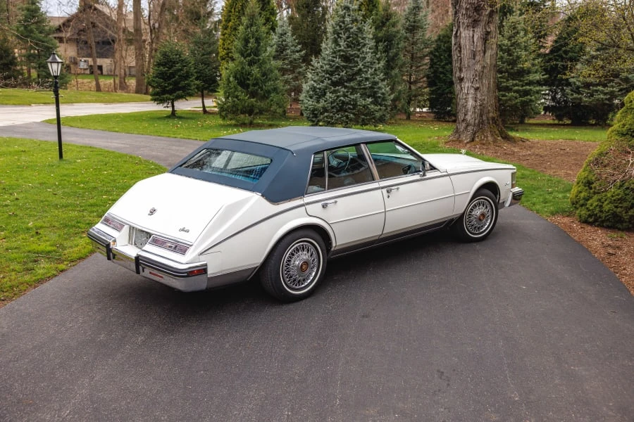 1985 Cadillac Seville - Image 3 of 31