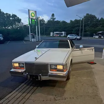 1985 Cadillac Seville Sedan 4D