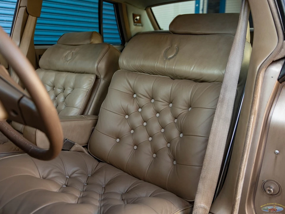 1985 Cadillac Seville - Image 28 of 31
