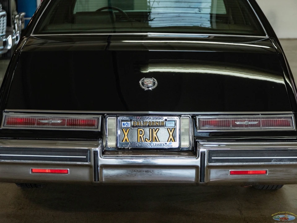 1985 Cadillac Seville - Image 20 of 31