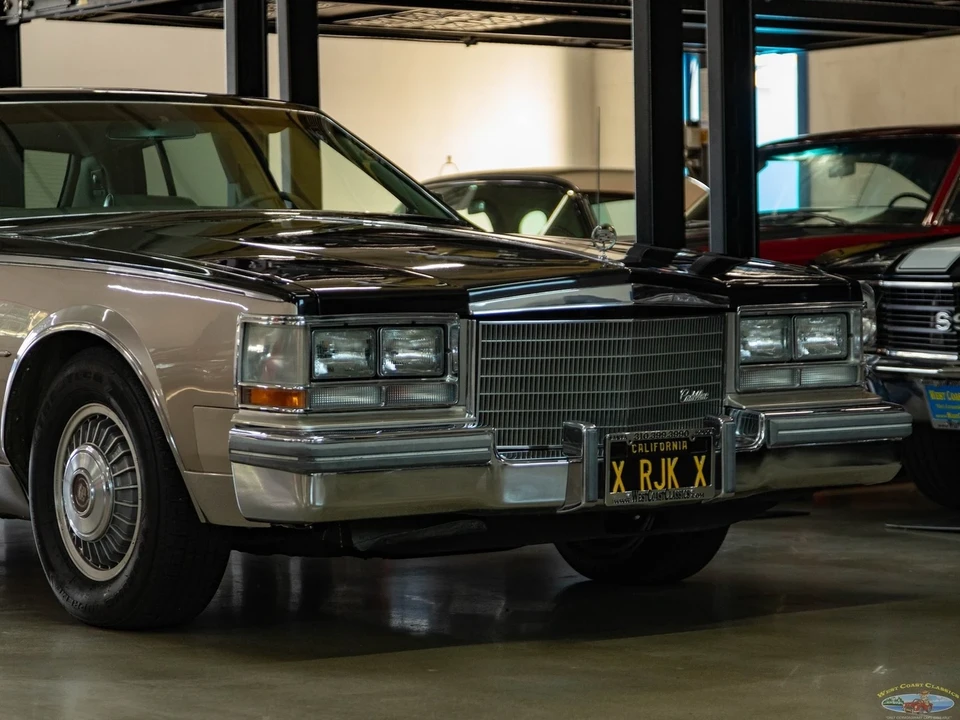 1985 Cadillac Seville - Image 13 of 21