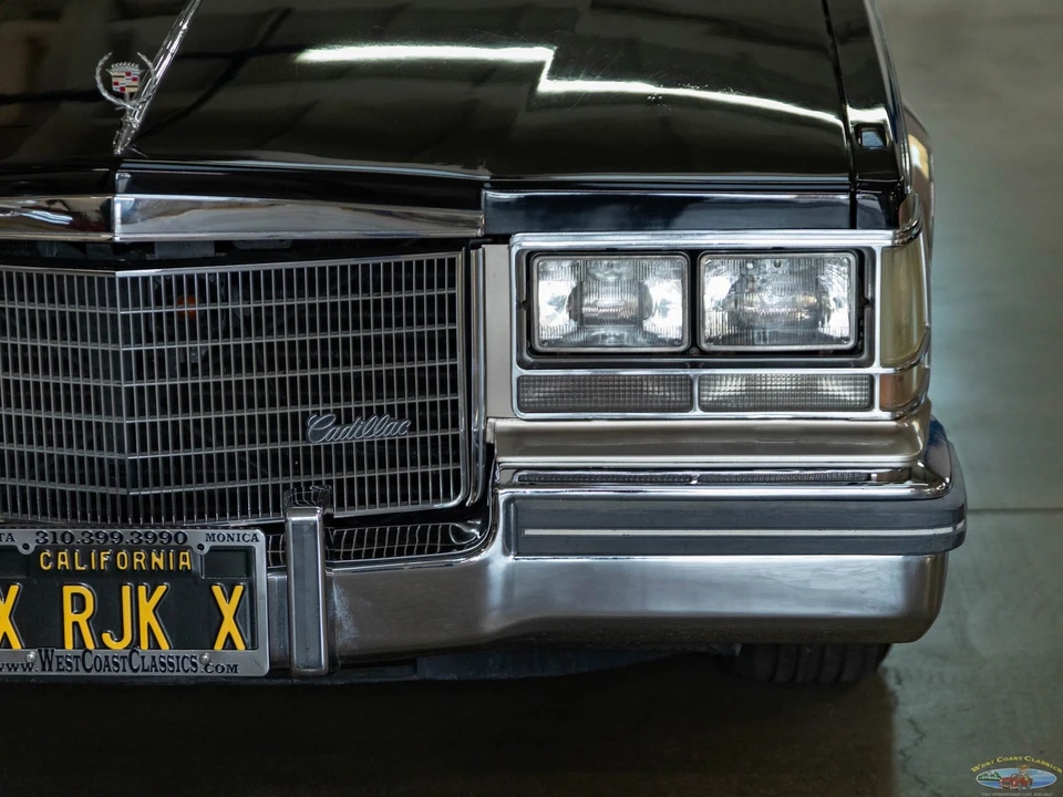 1985 Cadillac Seville - Image 17 of 21