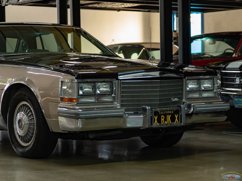1985 Cadillac Seville - Image 13 of 21