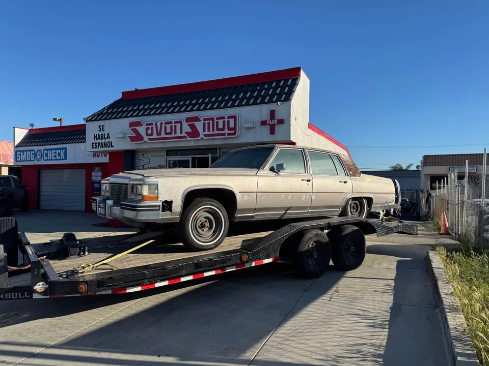 1985 Cadillac Fleetwood - Image 2 of 10