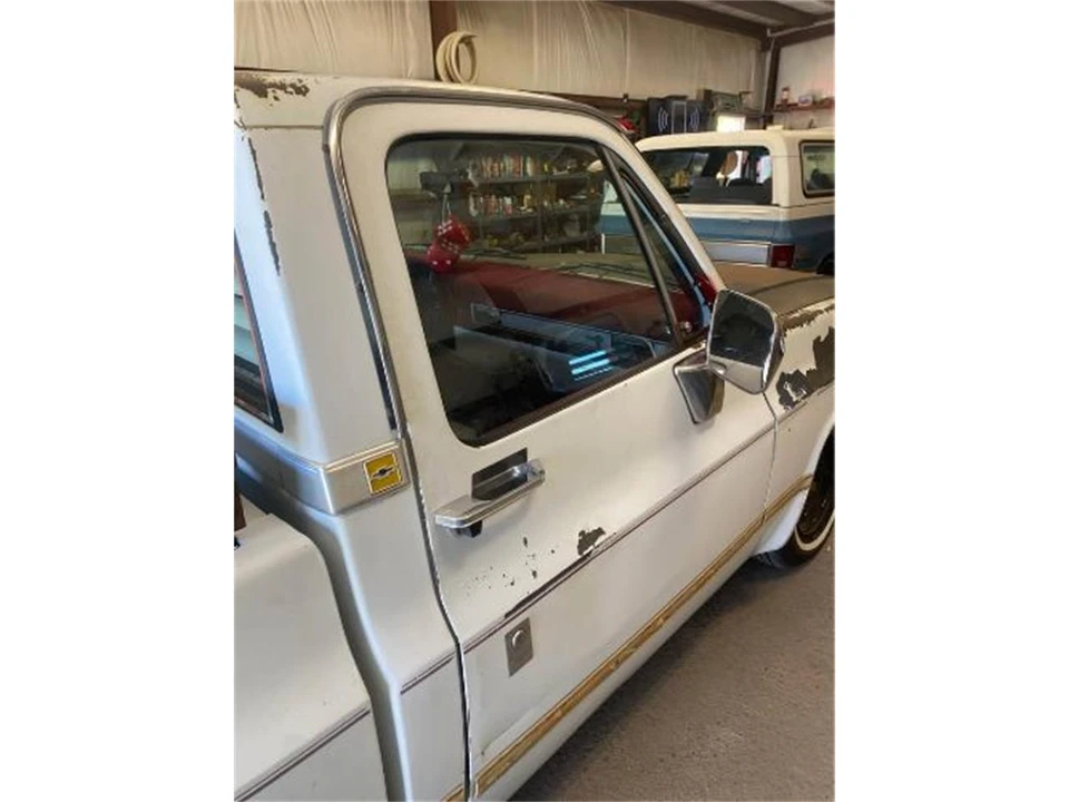 1985 Chevrolet C/K 3rd Gen - Image 2 of 8