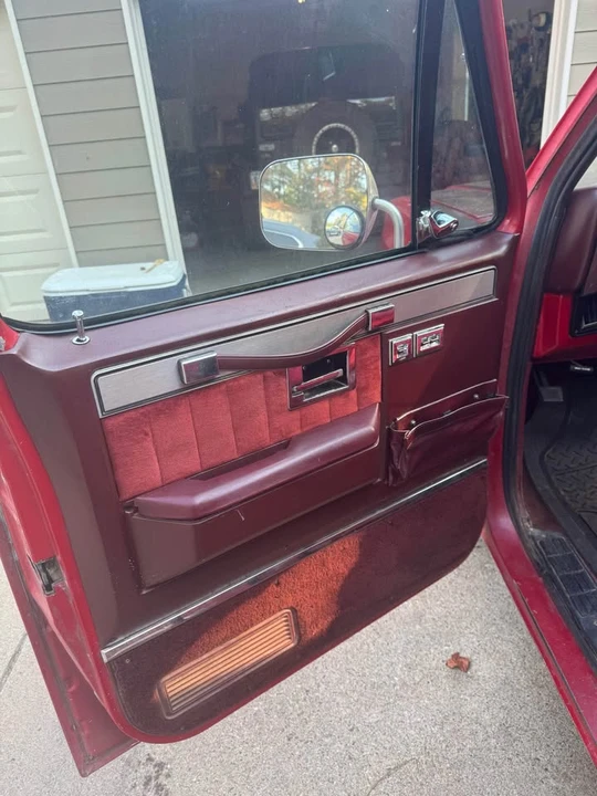 1985 Chevrolet C/K 3rd Gen - Image 5 of 9