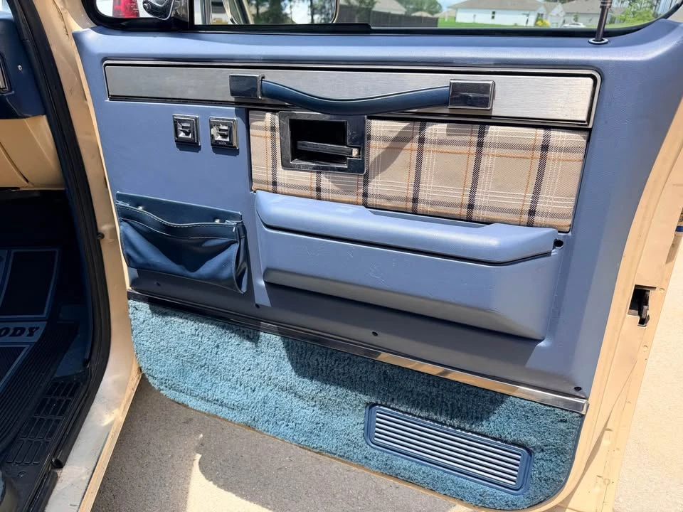 1985 Chevrolet C/K 3rd Gen - Image 10 of 13