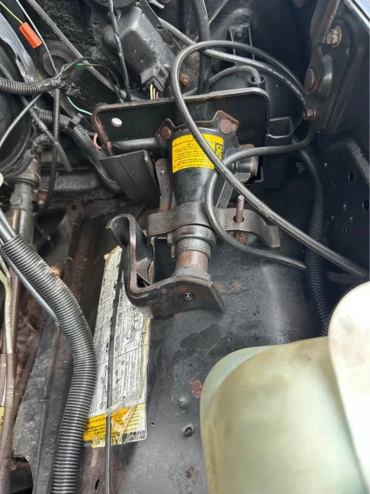 1985 Chevrolet C/K 3rd Gen - Image 4 of 8