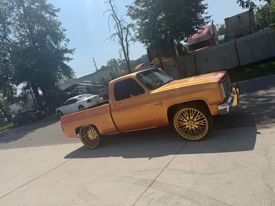 1985 Chevrolet C/K 3rd Gen - Image 3 of 8