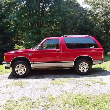 1985 Chevrolet S10 Blazer 2-Door