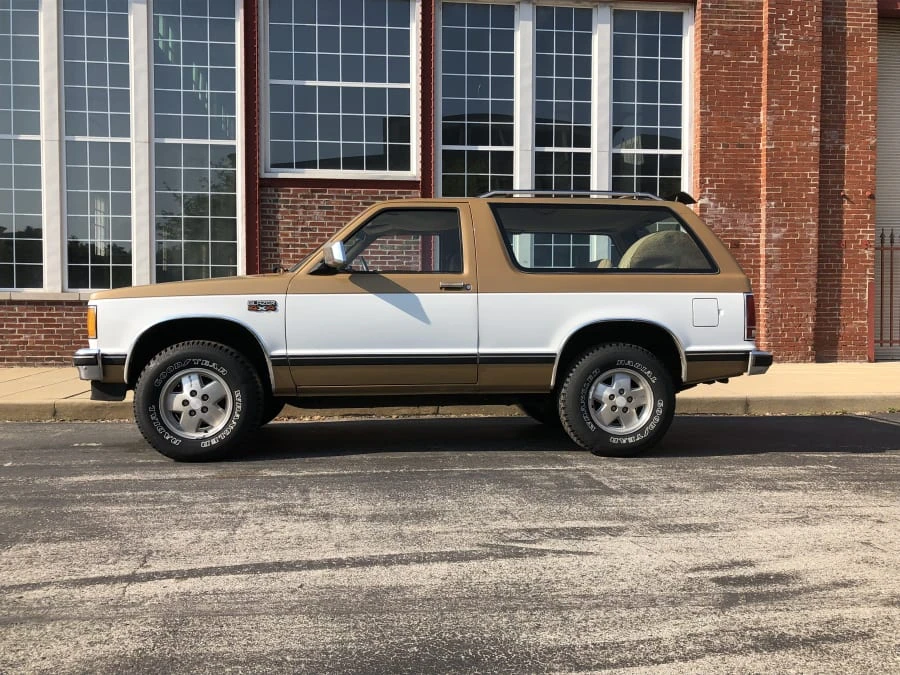 1985 Chevrolet Blazer - Image 2 of 6