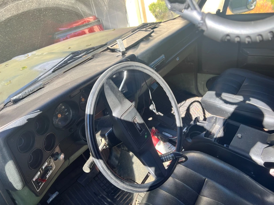 1985 Chevrolet K5 Blazer 2nd Gen - Image 9 of 16