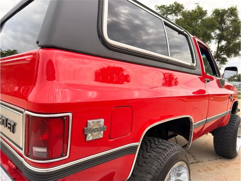 1985 Chevrolet K5 Blazer 2nd Gen - Image 25 of 31