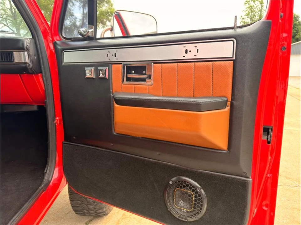 1985 Chevrolet K5 Blazer 2nd Gen - Image 29 of 31