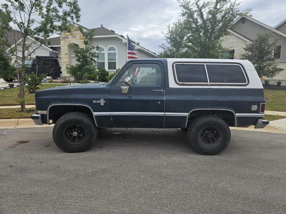 1985 Chevrolet K5 Blazer 2nd Gen - Image 3 of 18