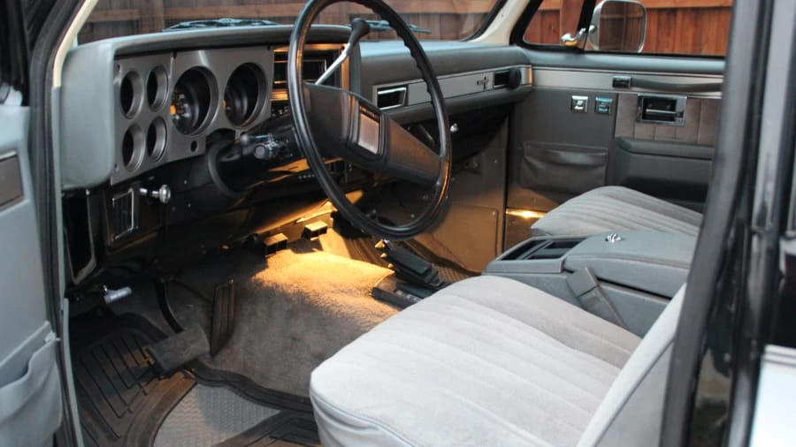 1985 Chevrolet Blazer - Image 2 of 3