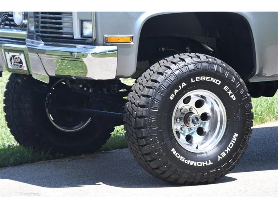 1985 Chevrolet K5 Blazer 2nd Gen - Image 19 of 31