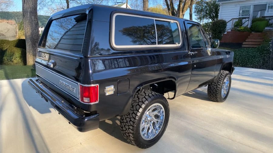 1985 Chevrolet Blazer - Image 12 of 24
