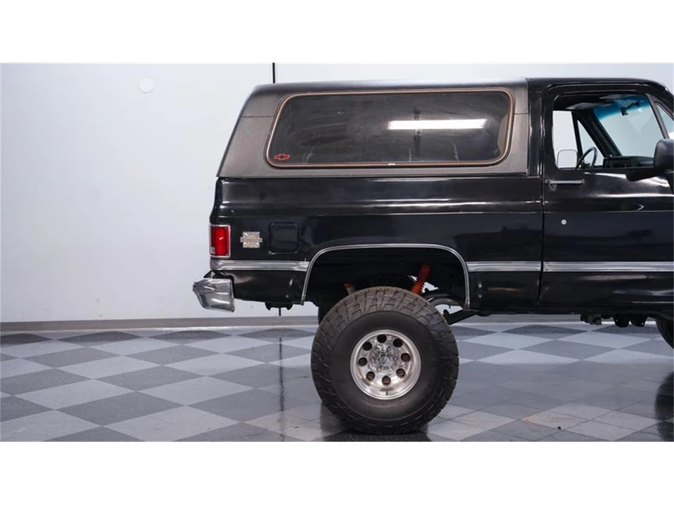 1985 Chevrolet K5 Blazer 2nd Gen - Image 23 of 31