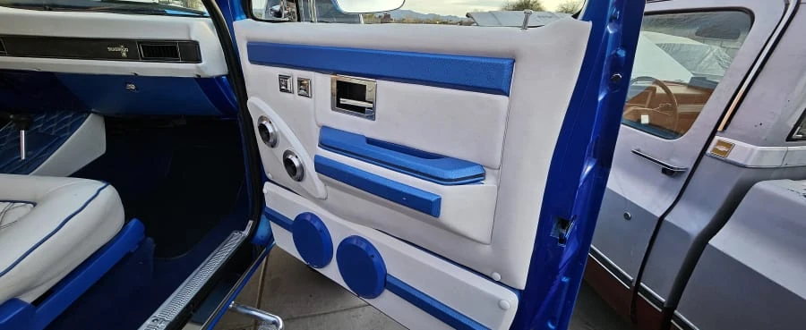 1985 Chevrolet Blazer - Image 8 of 15